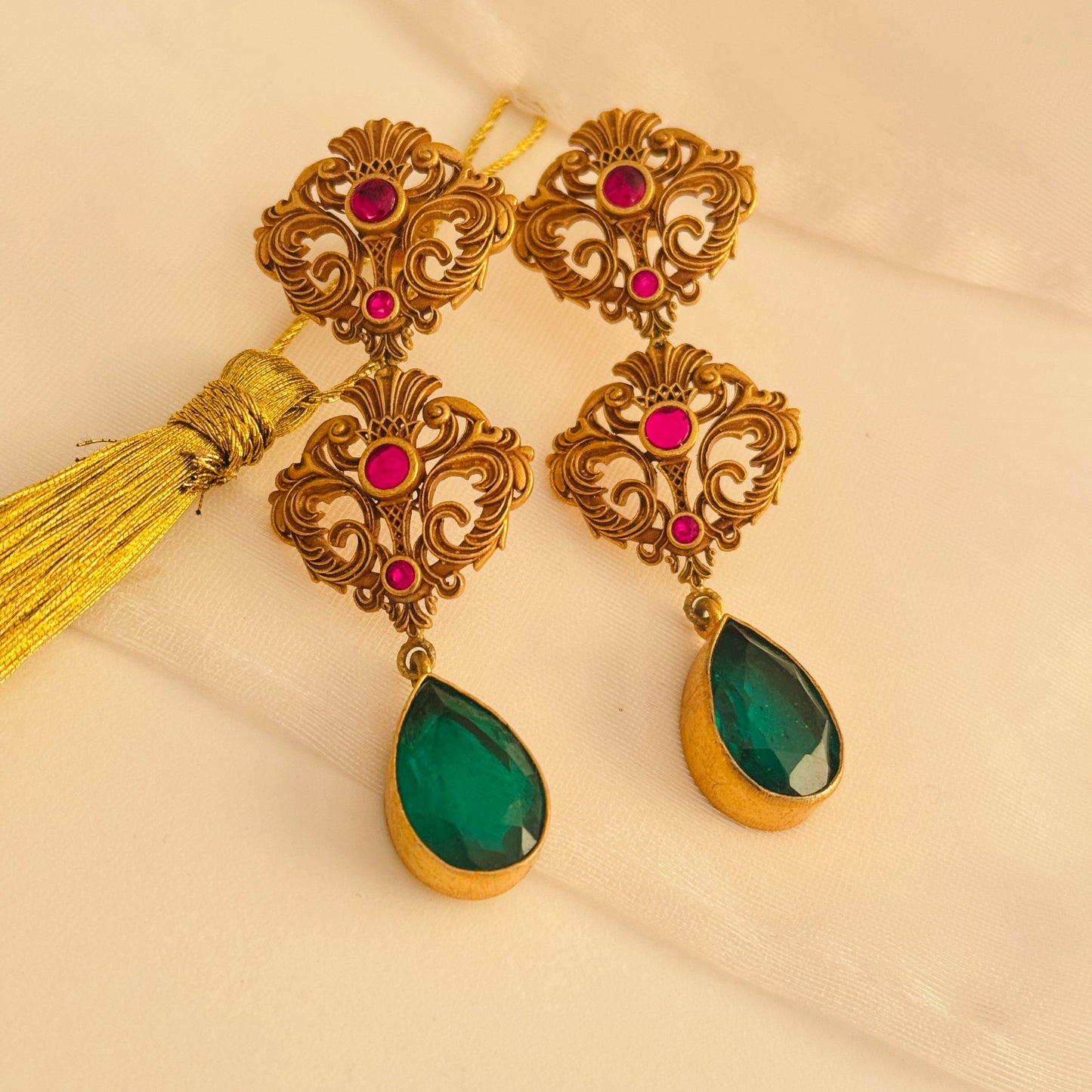 Akshi Earrings