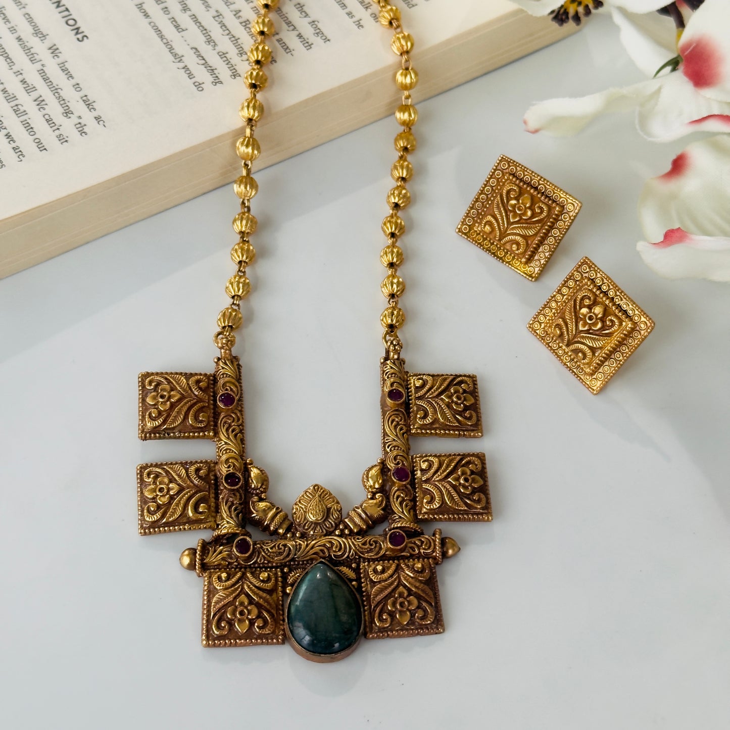 Rani Chitai Necklace