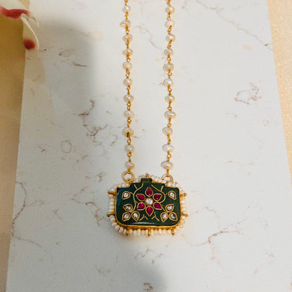 Meerai Necklace