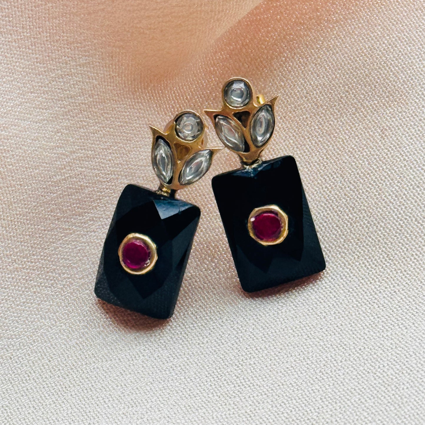 Pashi Earrings